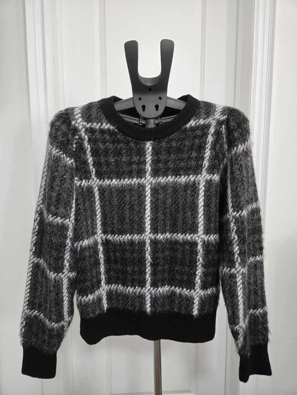 Dkny Women's Black Oversized Plaid Crewneck Metallic Sweater Size S